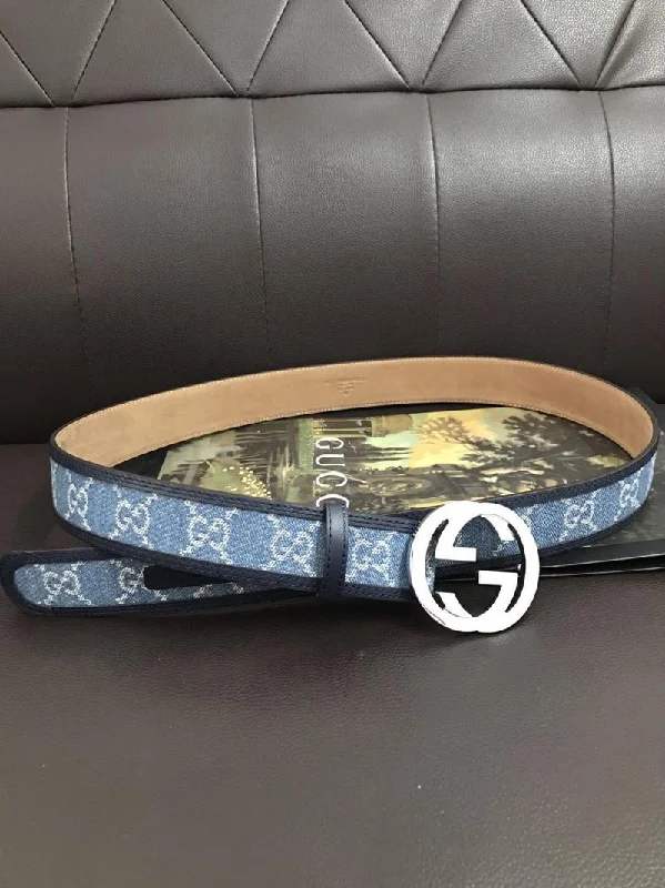 Gucci GG Supreme Belt With Interlocking G Buckle Blue/White And Black GG Supreme Canvas For Women. Women Belt