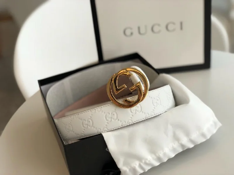 Gucci Signature Belt White GG. Women Belt 370543