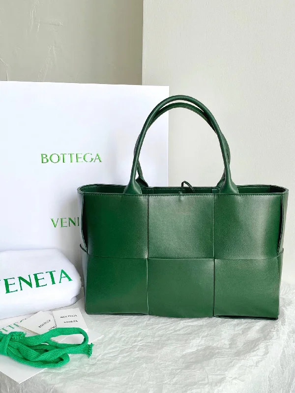 Bottega Veneta Arco Tote Bag For Women 16.14in/41cm In Green 609175VMAY33038