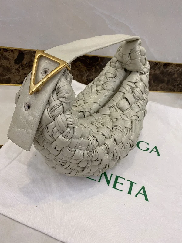 Bottega Veneta Banana Plaster. For Women. Women-s Bags 13.9in/35.5cm 620917VCQ719644