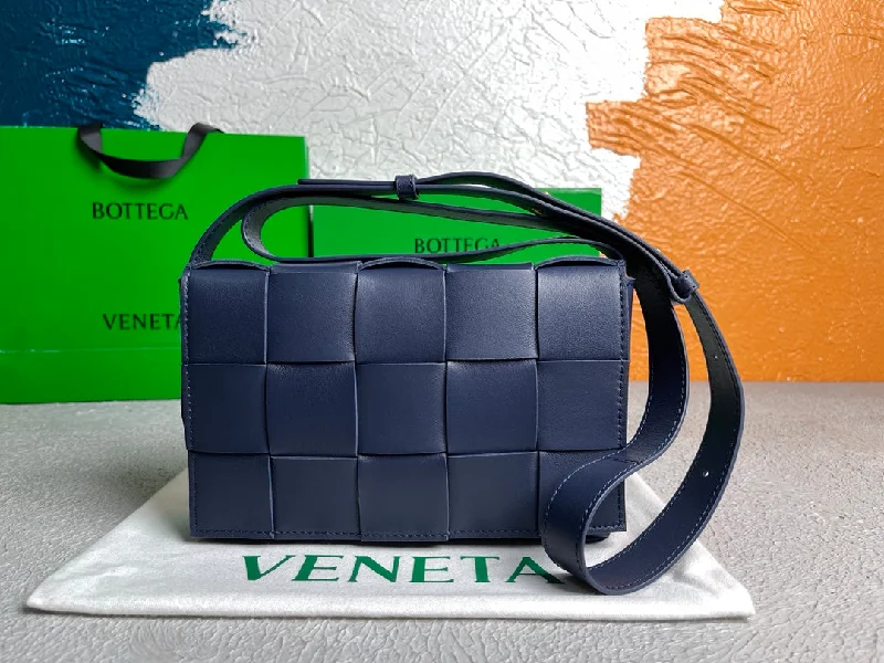 Bottega Veneta Cassette Dark Blue. For Women. Women-s Bags 9.1in/23cm