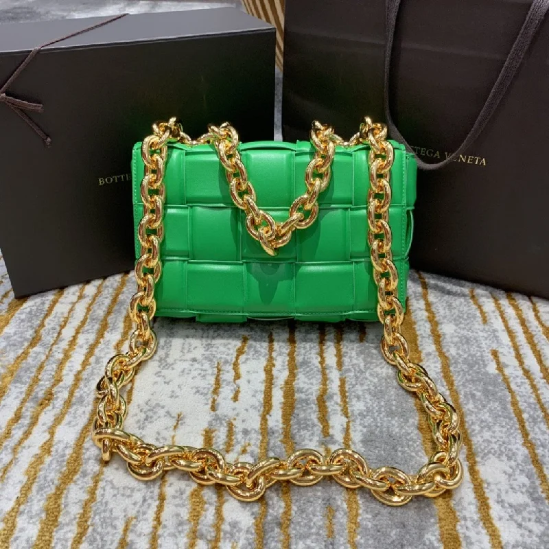 Bottega Veneta Chain Cassette Bag For Women 10.2in/26cm In Green 631421VBWZ03722