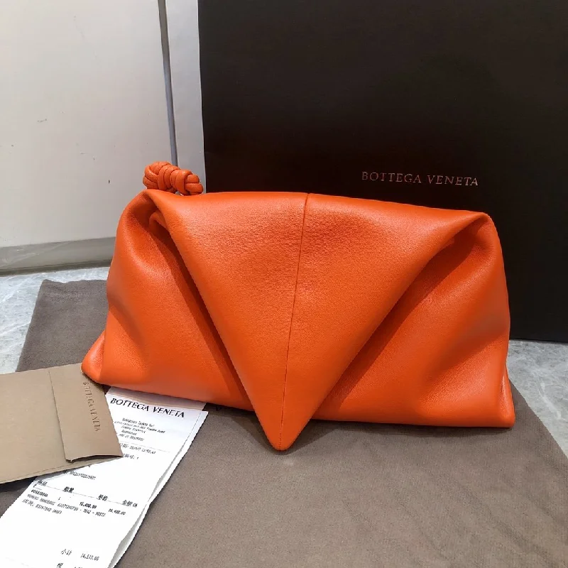 Bottega Veneta Clutch Orange. For Women. Women-s Bags 13in/33cm