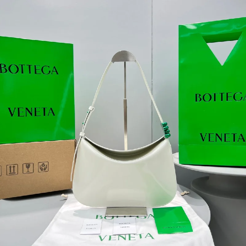 Bottega Veneta Flap Bag White. For Women. Women-s Bags 12.4in/31.5cm