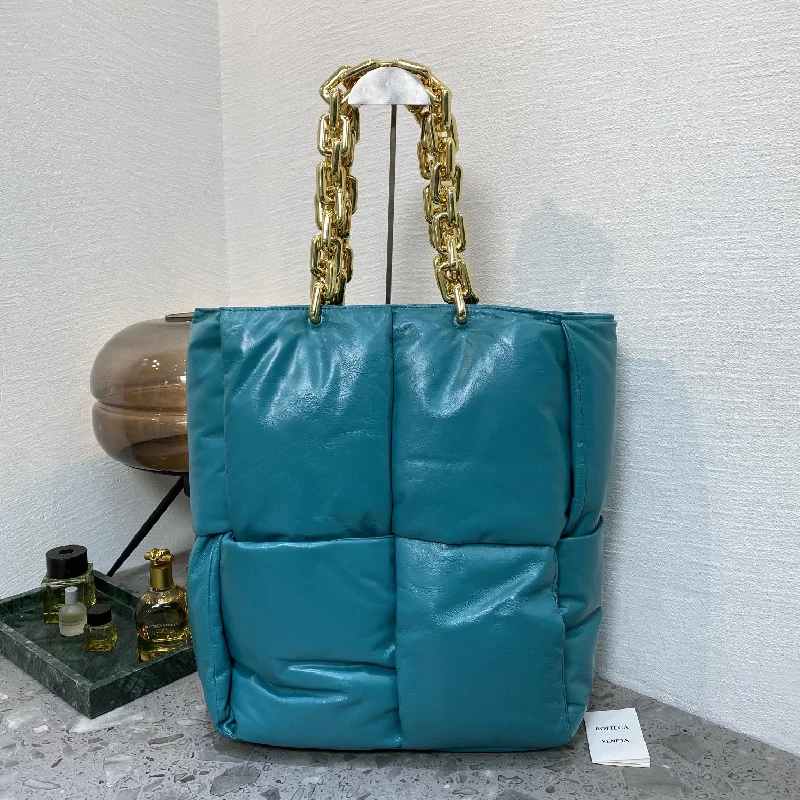 Bottega Veneta Handle Bag Blue. For Women. Women-s Bags 15.8in/40cm