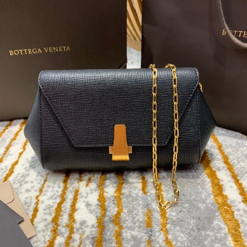 Bottega Veneta Mini Angle Palmellato Bag Black. For Women. Women-s Bags 7.5in/19cm