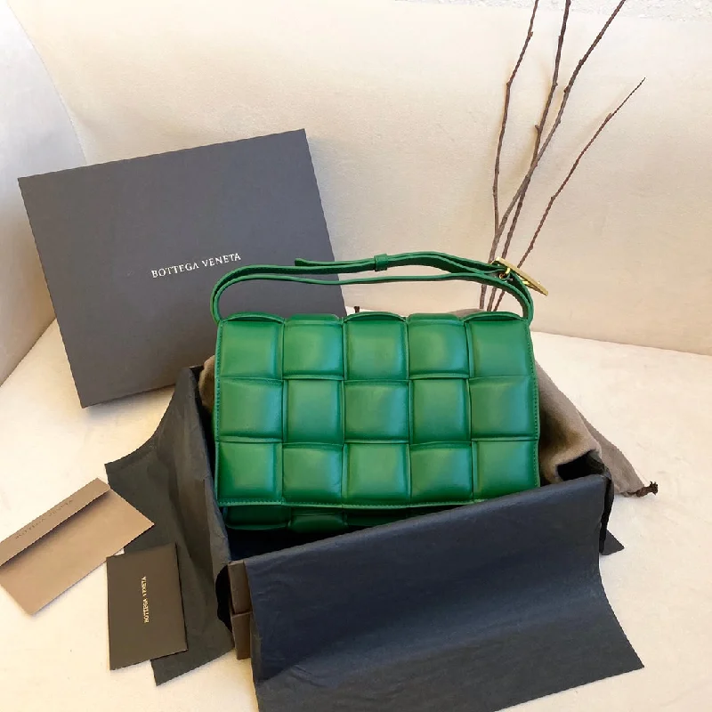 Bottega Veneta Padded Cassette Bag For Women 10.2in/26cm In Green