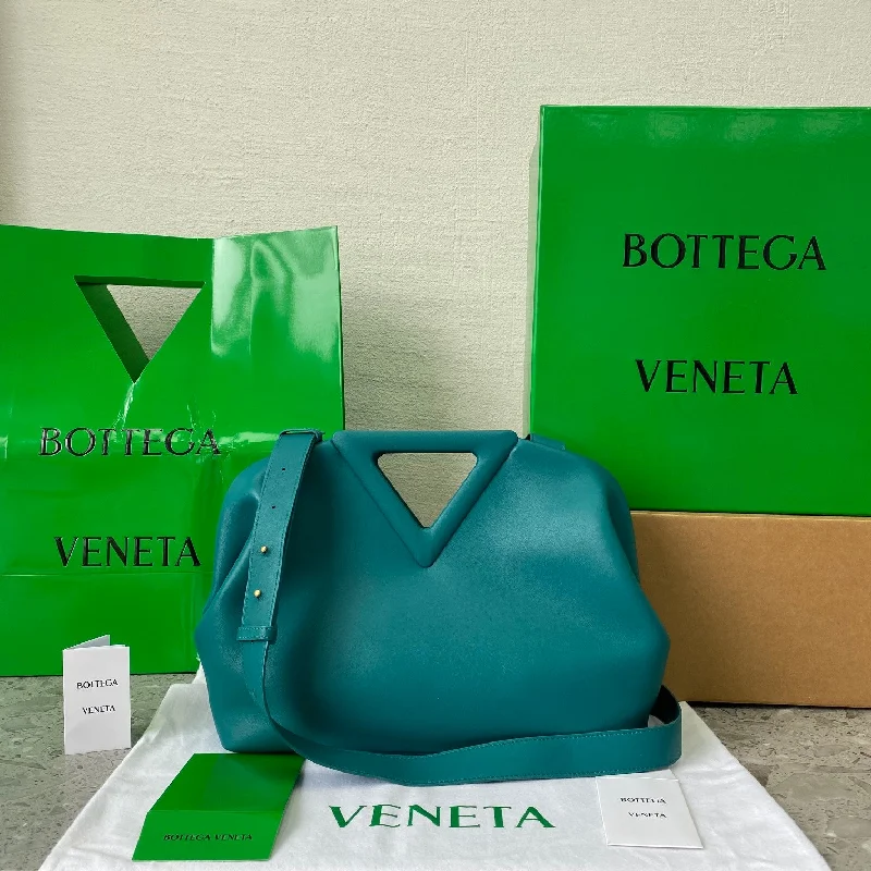 Bottega Veneta Point Mallard. For Women. Women-s Bags 13.7in/35cm 652446VCP403118