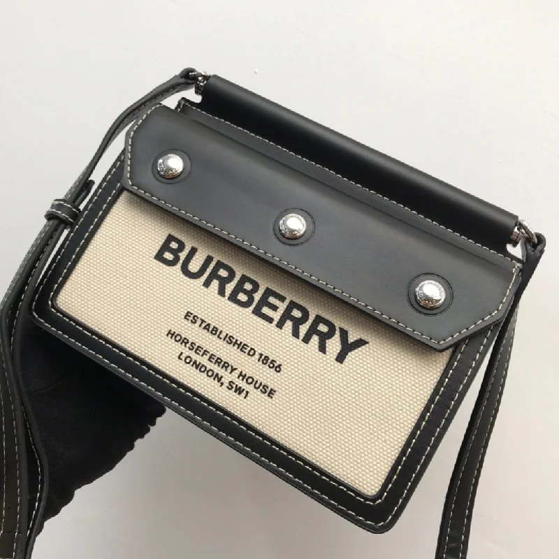 Burberry Mini Horseferry Print Title Bag With Pocket Detail For Women. Women-s Bags 7.5in/19cm