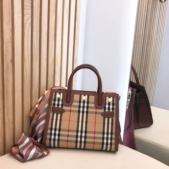 Burberry Mini Vintage Check Two-handle Title Bag Archive Beige For Women. Women-s Bags 10.2in/26cm 80252671