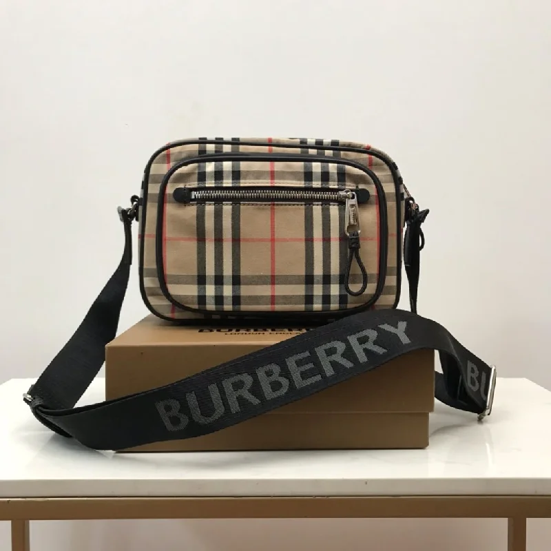 Burberry Vintage Check And Crossbody Bag For Men. Men-s Bags 8.6in/22cm