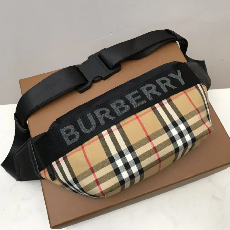 Burberry Vintage Check Nylon Sonny Bum Bag For Men. Men-s Bags 12.2in/31cm 80265571