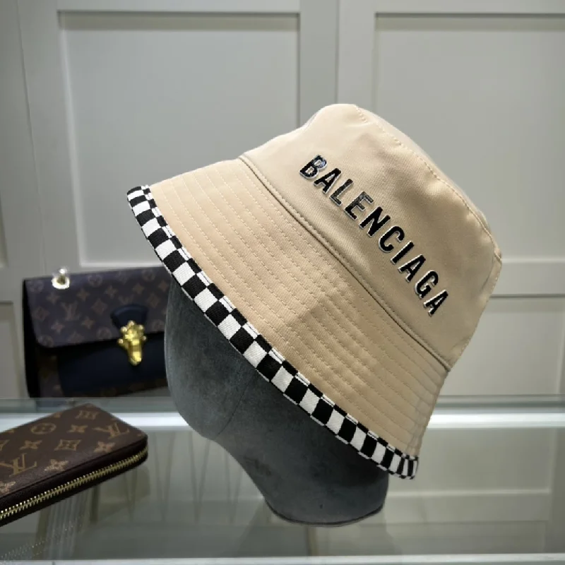 Balenciage Bucket Hat Cream Hat