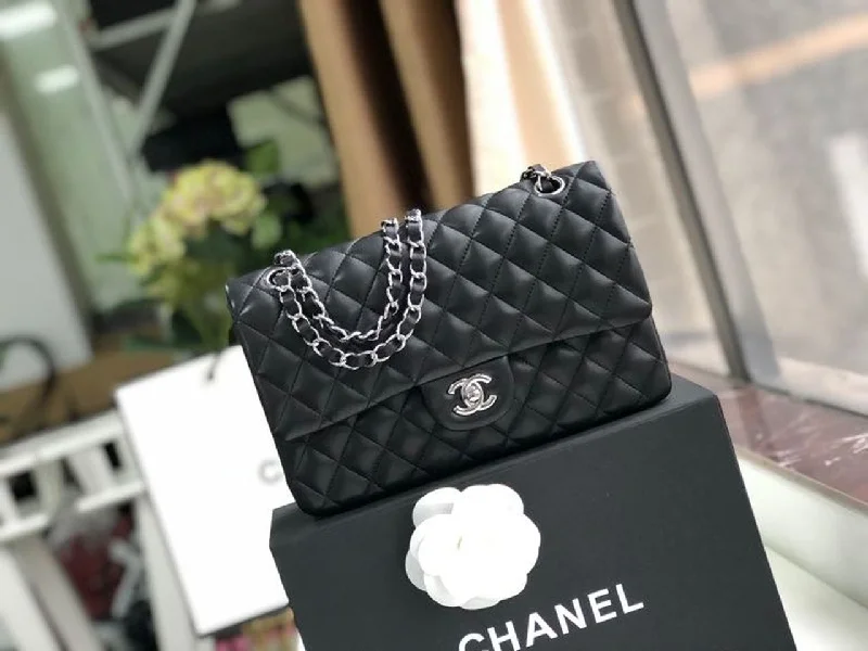 Chanel Classic HandBag Black For Women 9.9in/25.5cm A01112