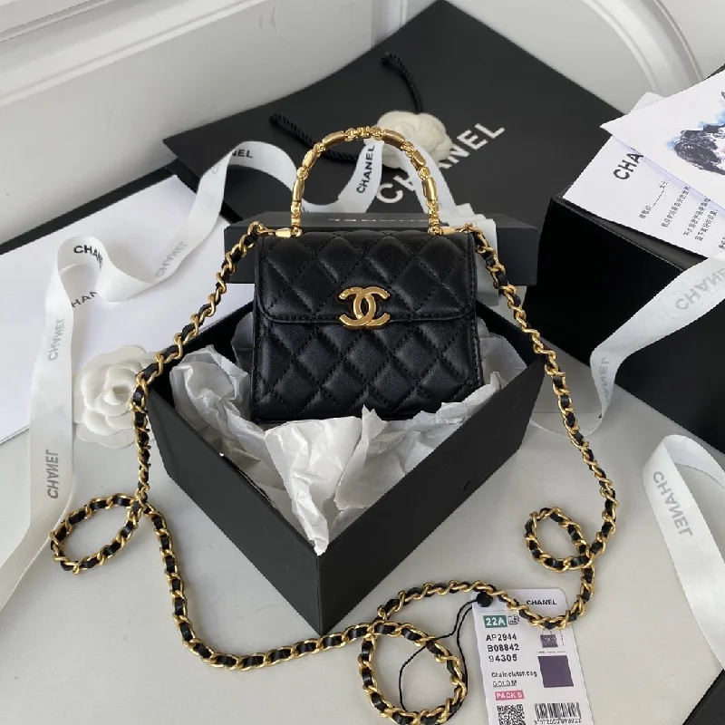 Chanel Clutch With Chain Gold Hardware Black For Women. Women-s Handbags. Shoulder Bags 5.7in/14.5cm AP2945