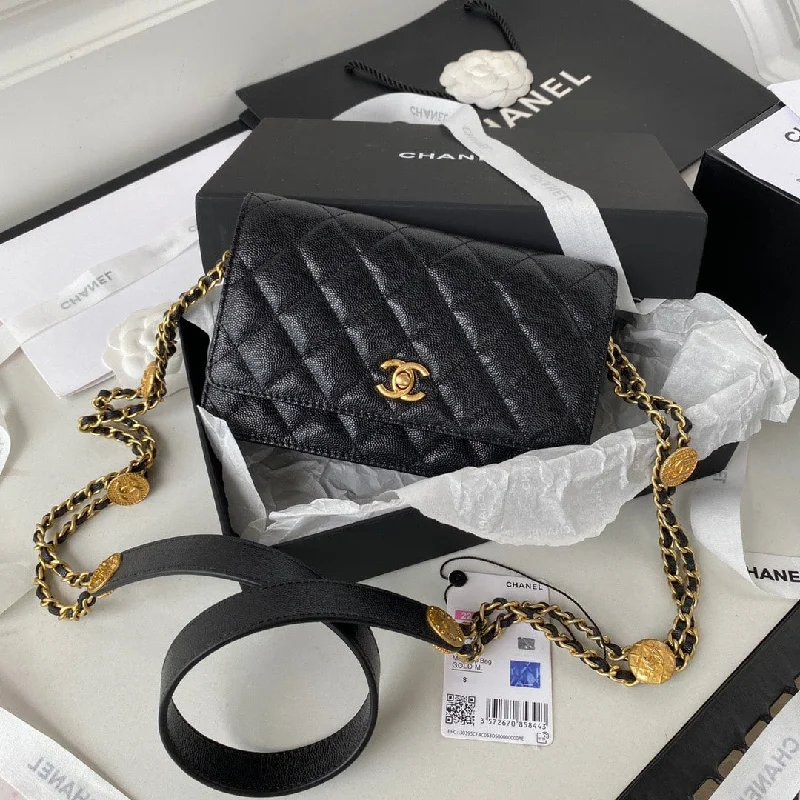 Chanel Clutch With Chain Gold Hardware Black For Women. Women-s Handbags. Shoulder Bags 7.1in/18cm AP2860