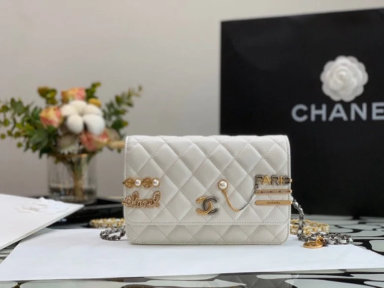 Chanel Flap Bag White For Women 7.4in/19cm