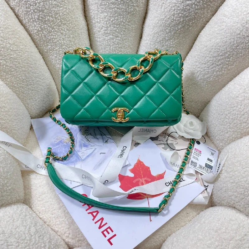 Chanel Large Flap Bag Gold Hardware Green For Women. Women-s Handbags. Shoulder Bags 9.1in/23cm AS3367