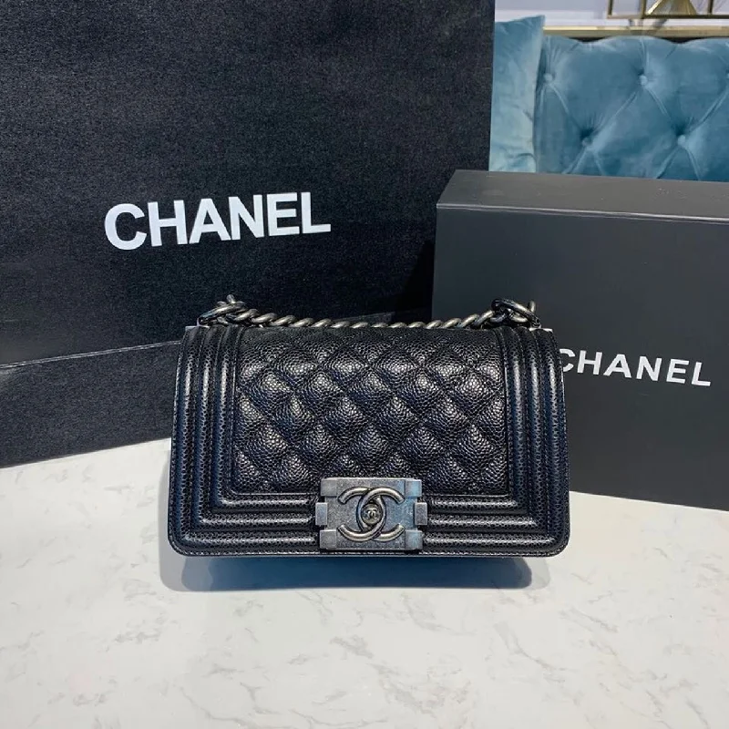 Chanel Small Boy Handbag Silver Hardware Black For Women. Women-s Bags. Shoulder And Crossbody Bags 7.8in/20cm A67085