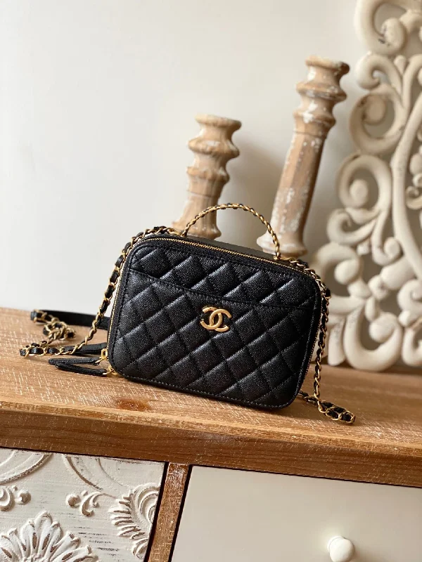 Chanel Small Vanity Case Gold Hardware Black For Women. Women-s Handbags. Shoulder Bags 5.9in/15cm AS3228 B08008 94305