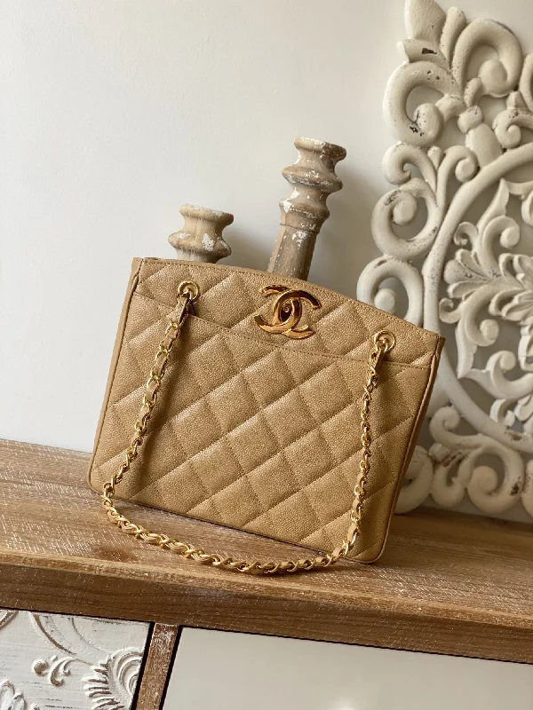 Chanel Vintage Beige Medium Quilted Caviar Tote Bag For Women 28cm/11in