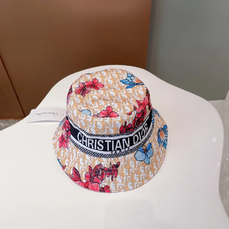 Christian Dior Bucket Hat Beige/White Hat