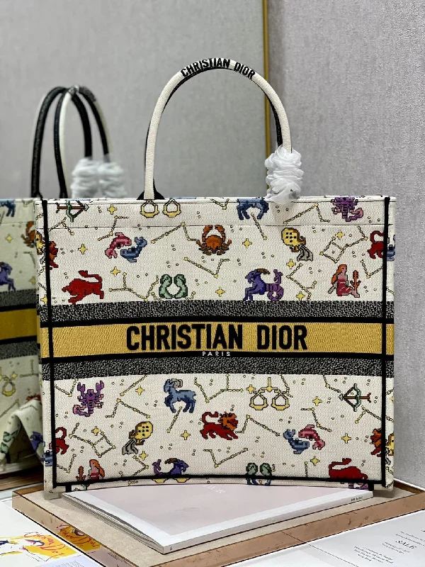 Christian Dior Large Dior Book Tote White. For Women. Women-s Handbags 16.5in/42cm CD M1286ZRTY_M941