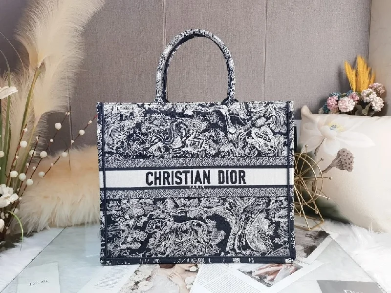 Christian Dior Large Dior Book Tote White. For Women. Women-s Handbags 16.5in/42cm CD