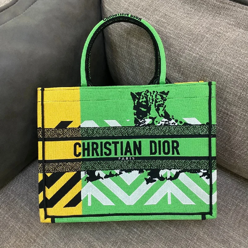 Christian Dior Medium Dior Book Tote Bright Green and Fluorescent Orange D-Jungle Pop Embroidery. Orange/Green. For Women Women-s Handbags. 36cm CD M1296ZRON_M887