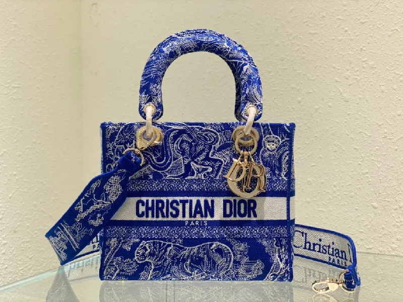 Christian Dior Medium Lady D-Lite Bag Blue. For Women. Women-s Handbags 24cm/9.5in CD M0565OROC_M808