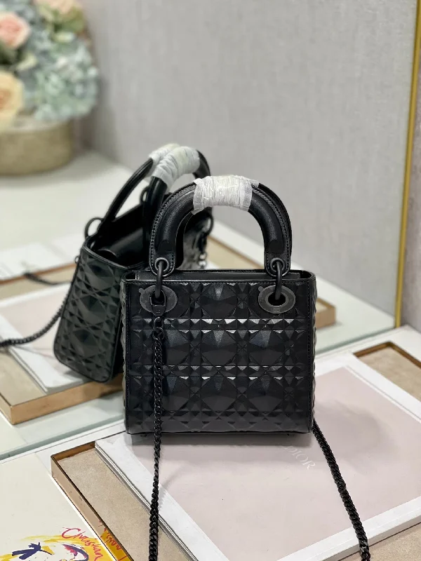 Christian Dior Mini Lady Dior Bag Cannage with Beaded Motif. Black. For Women Women-s Handbags. Crossbody Bags. 17cm CD M0505SNEA_M900