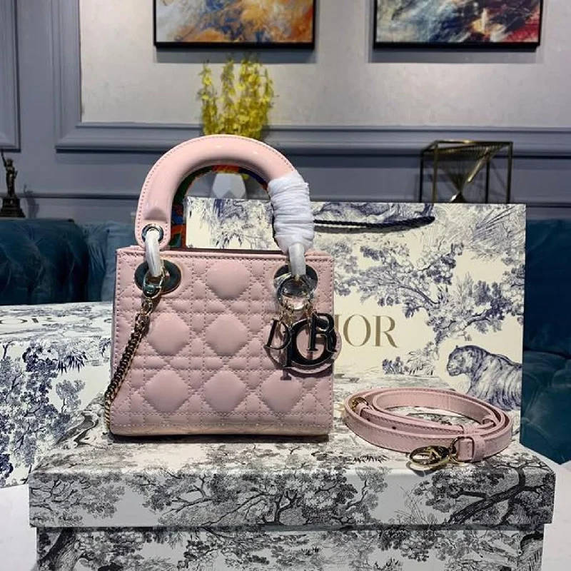 Christian Dior Mini Lady Dior Bag with Chain Gold Toned Hardware Spring/Summer Collection. Light Pink. For Women Women-s Handbags. 18cm CD M0505OADU_M15P