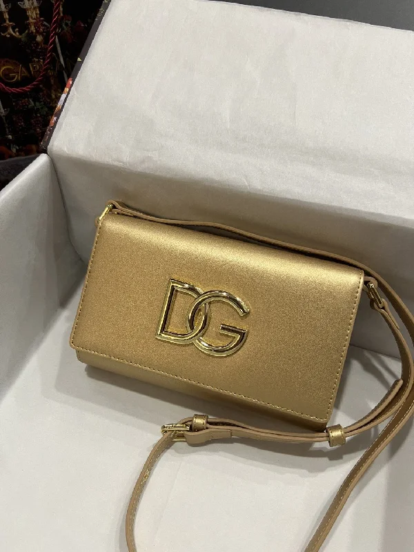 Dolce and Gabbana 3.5 Clutch Gold For Women 8.3in/21cm DG