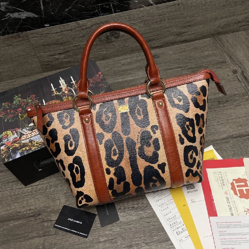 Dolce and Gabbana Small Leopard-Print Crespo Shopper With Branded Plate Muticolour For Women 10.4in/26cm DG BB2216AW384HYNBM