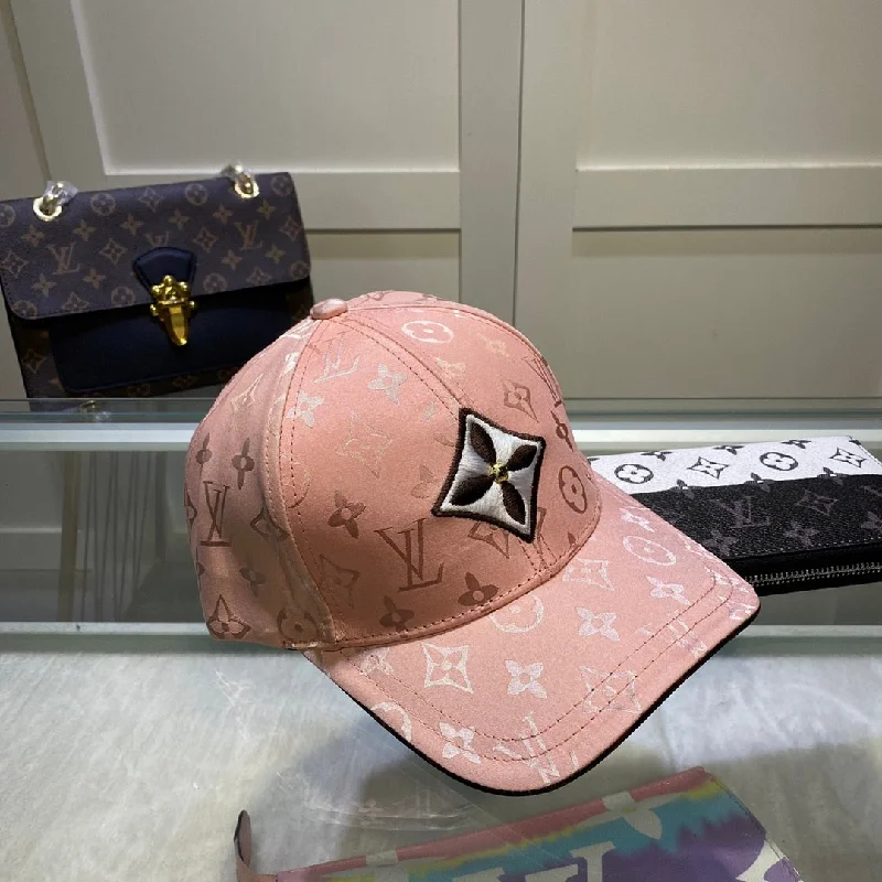 Louis Vuitton Be My Cap In Pink