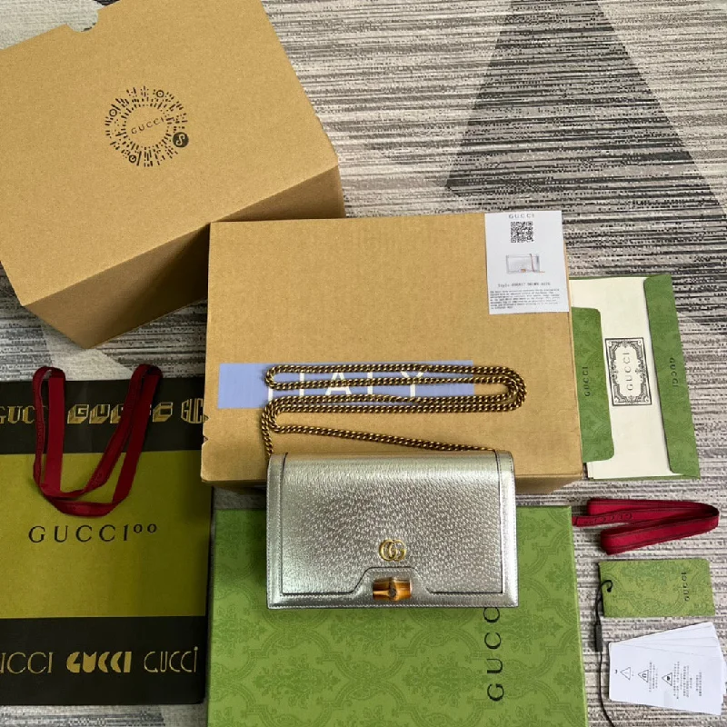 Gucci Diana Mini Bag With Bamboo Silver For Women. Women-s Bags 7.5in/19cm GG