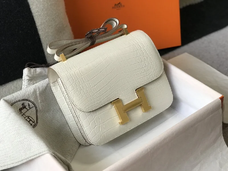 Hermes Constance 23 Pattern Crocodile White For Women. Women-s Handbags. Shoulder Bag 9in/23cm