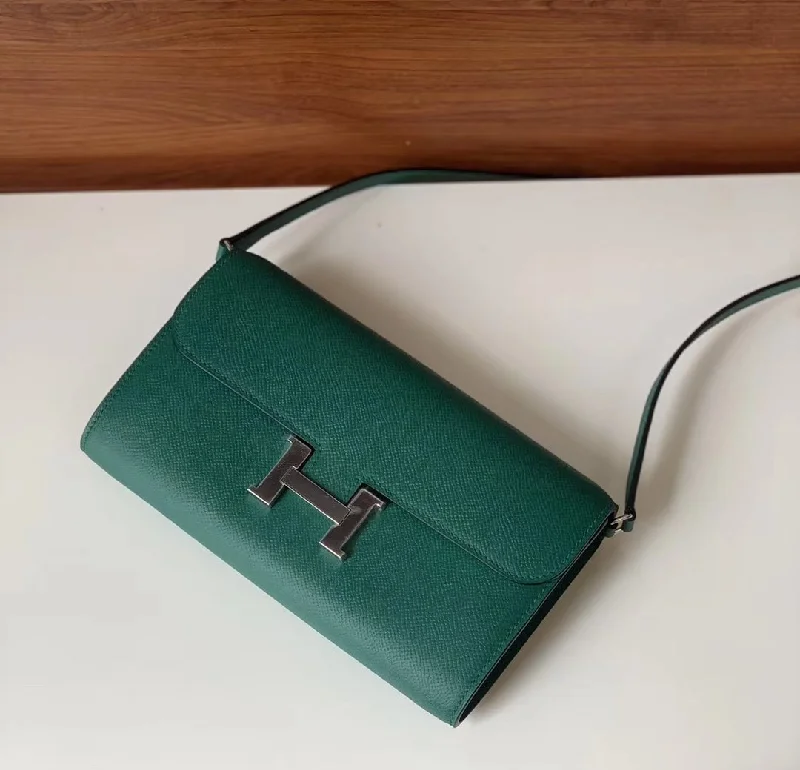 Hermes Constance Epsom Long To Go Wallet Green For Women. Women-s Wallet 8.1in/21cm