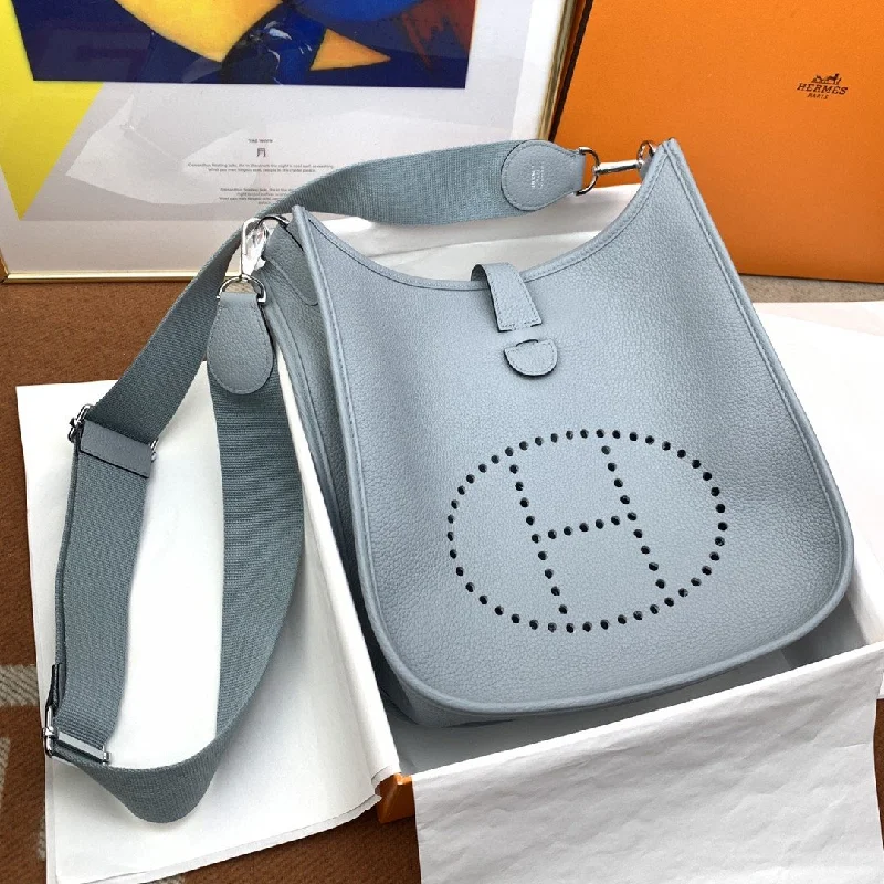 Hermes Evelyne III 29 Bag Light Blue With Silver-Toned Hardware For Women. Women-s Shoulder And Crossbody Bags 11.4in/29cm H056277CK18