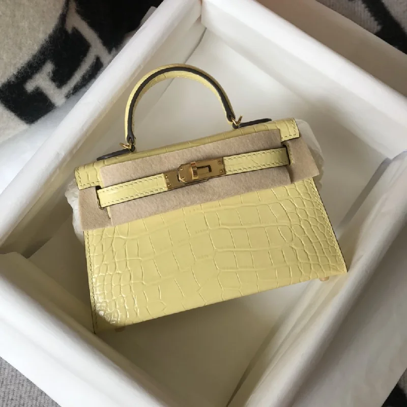 Hermes Kelly Cream For Women Gold Toned Hardware 7.8in/20cm