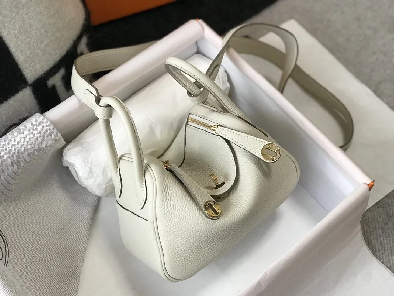 Hermes Lindy Mini Clemence Bag White For Women. Women-s Handbags. Shoulder And Crossbody Bags 7.5in/19cm