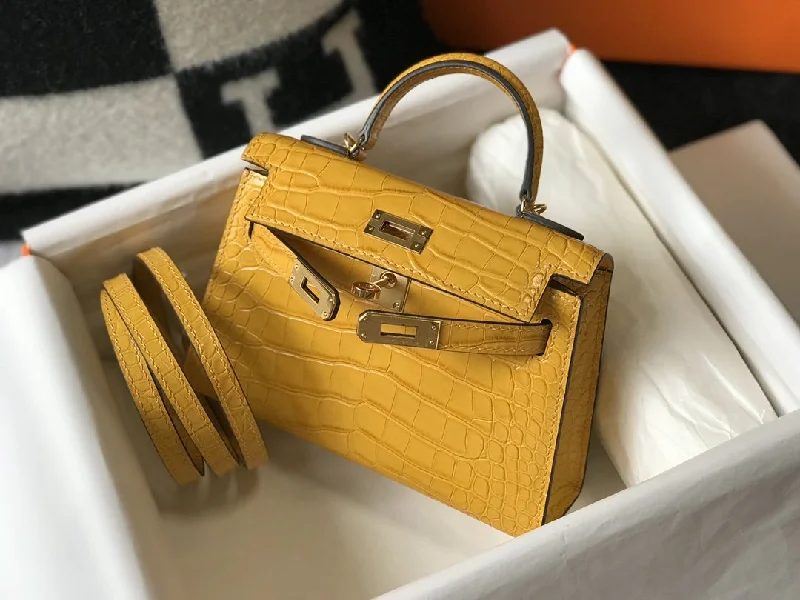 Hermes Mini Kelly 19 Embossed Patent Yellow Bag With Gold-Toned Harware For Women. Women-s Handbags. Shoulder Bags 7.5in/19cm