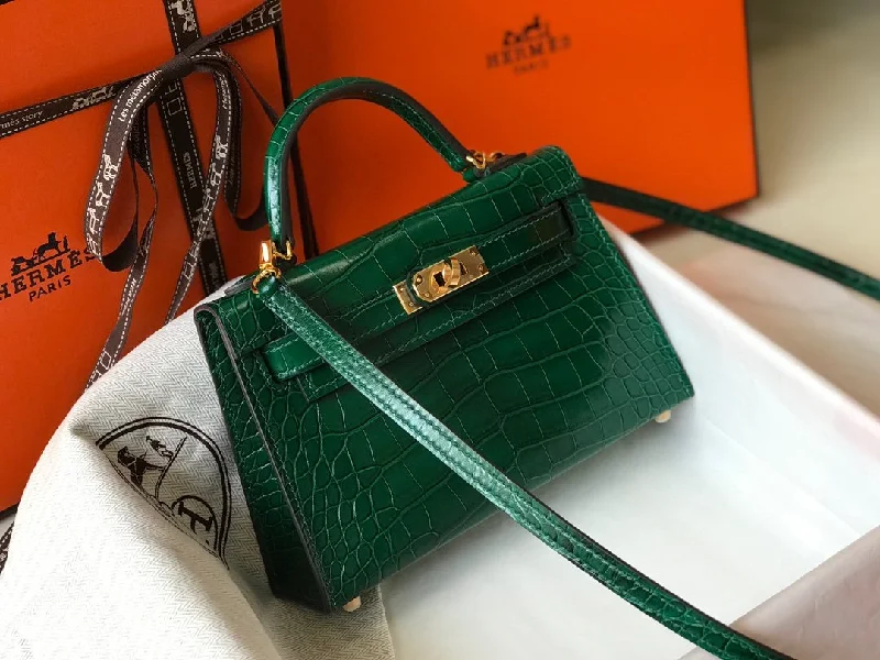 Hermes Mini Kelly 19 Green Crocodile Bag For Women. Women-s Handbags. Shoulder Bags 7.5in/19cm