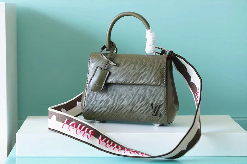 Louis Vuitton Cluny Mini Epi Green For Women. Women-s Handbags. Shoulder And Crossbody Bags 20cm/7.9in LV