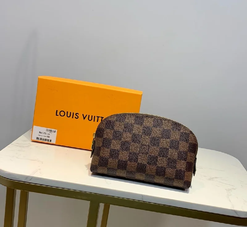 Louis Vuitton Cosmetic Pouch PM Damier Ebene Canvas For Women. Women-s Bags. Travel Bags 7.5in/19cm LV N47516