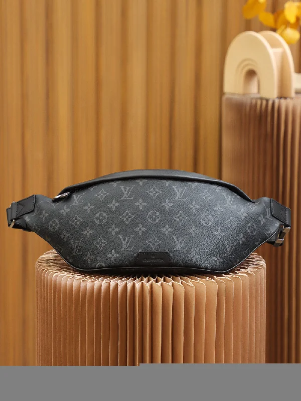 Louis Vuitton Discovery Bumbag PM Monogram Eclipse Canvas For Men. Men-s Bags. Belt Bags 17.3in/44cm LV M46035