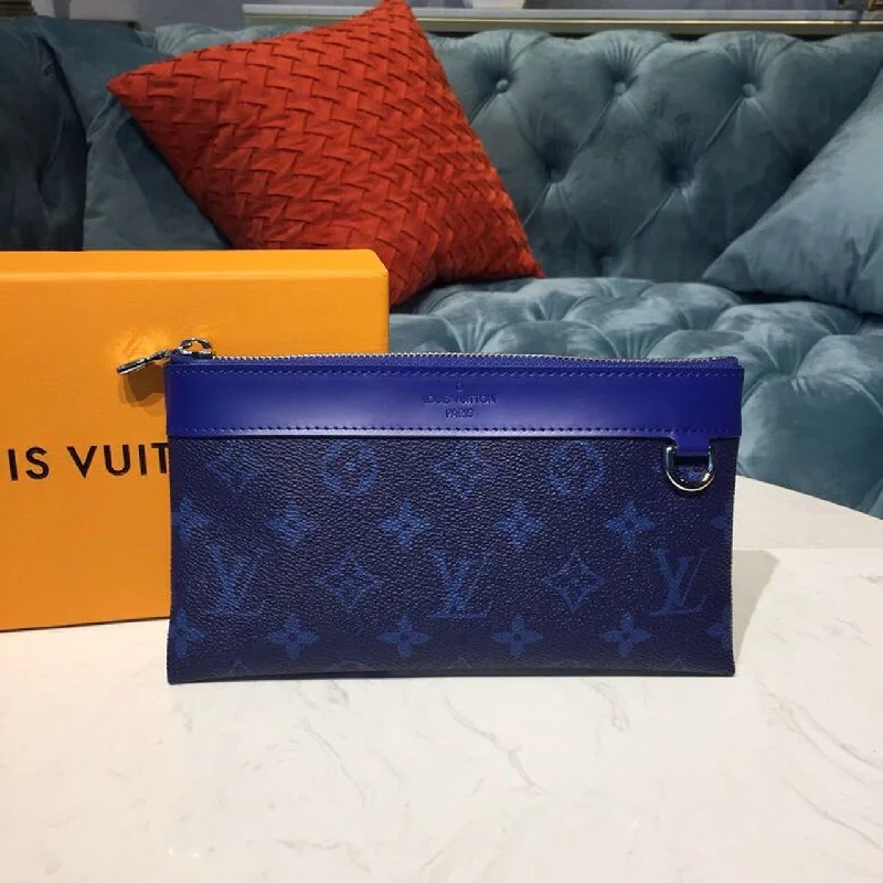 Louis Vuitton Discovery Pochette Monogram Pacific For Men. Men-s Wallet 8.2in/21cm LV M30278