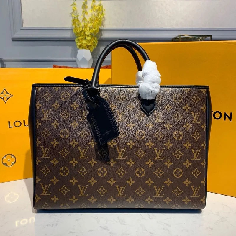 Louis Vuitton Grand Sac Tote Bag Monogram Canvas For Women. Women-s Handbags. Shoulder Bags 14.5in/37cm LV