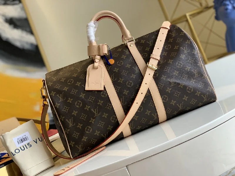 Louis Vuitton Keepall Bandouliere 45 Monogram Canvas For Women. Women-s Handbags. Travel Bags 17.7in/45cm LV M41418