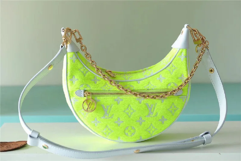 Louis Vuitton Loop Monogram Yellow For Women. Women-s Handbags. Shoulder Bags And Crossbody Bags 9.1in/23cm LV M81484